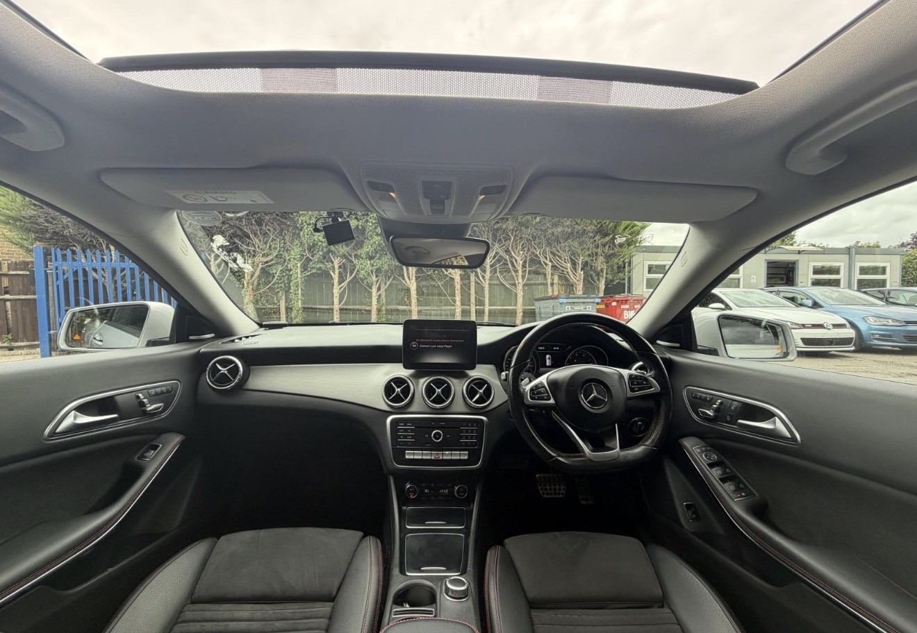 Interior and dashboard