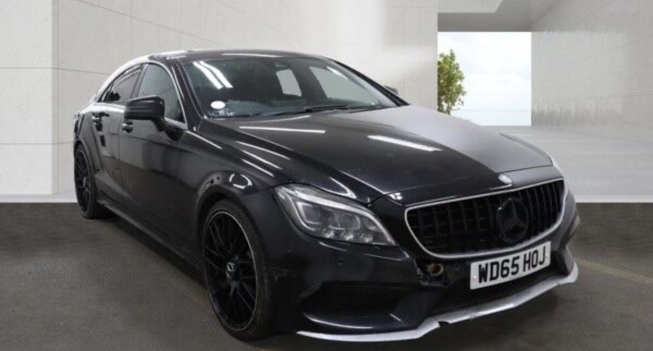 Mercedes-Benz CLS 220 — front view