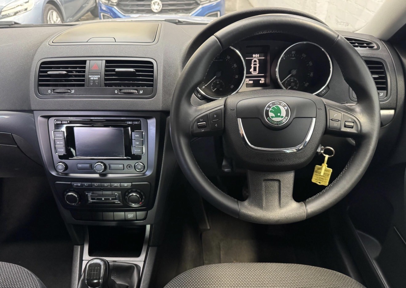 Dashboard and manual transmission controls